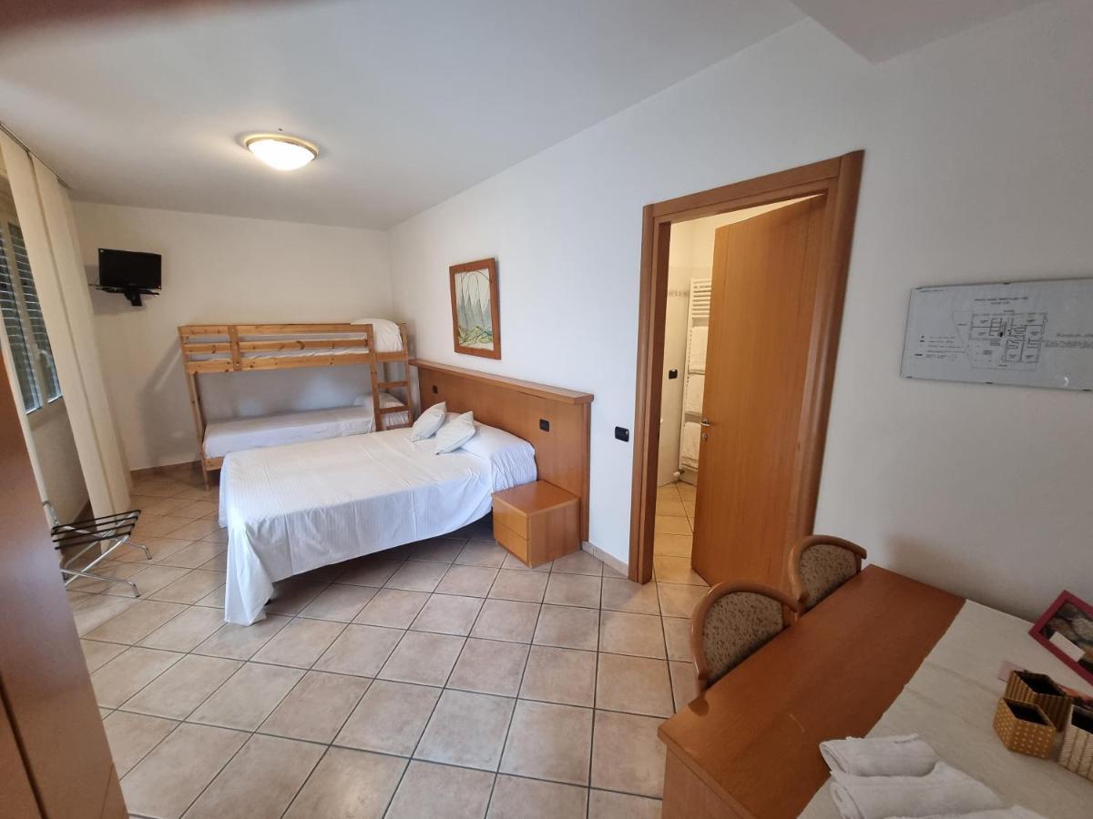 Albergo Lario Gera Lario Room photo